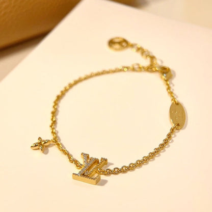 [ROYAL]LV LOGO STAR MOTIF GOLD BRACELET