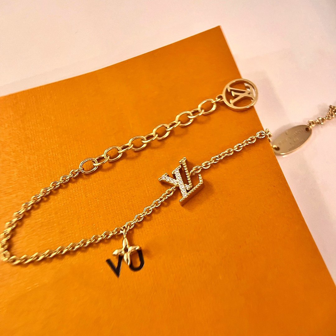 [ROYAL]LV LOGO STAR MOTIF GOLD BRACELET