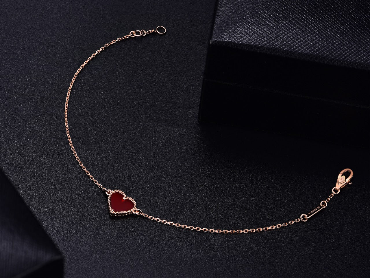 [Royal Jewellery]HEART CARNELIAN PINK GOLD BRACELET