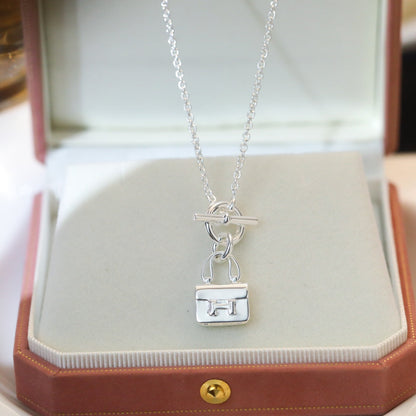 [ROYAL]POP H PEDANT SILVER NECKLACE