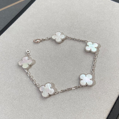 [Royal Jewellery]CLOVER WHITE PEARL MOP 5 MOTIF BRACELET COLLECTION