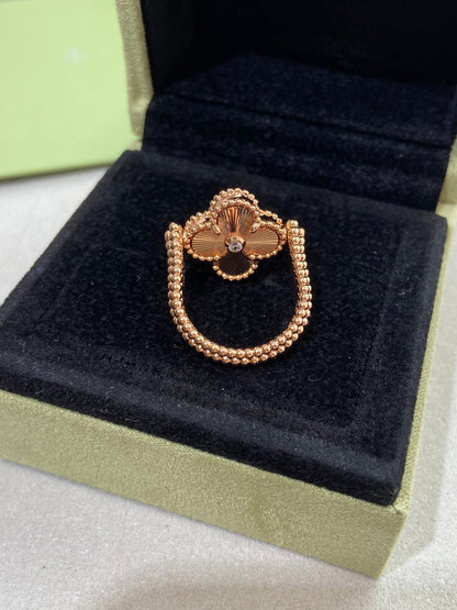 [Royal Jewellery]CLOVER RIVERSIBLE PINK GOLD RING
