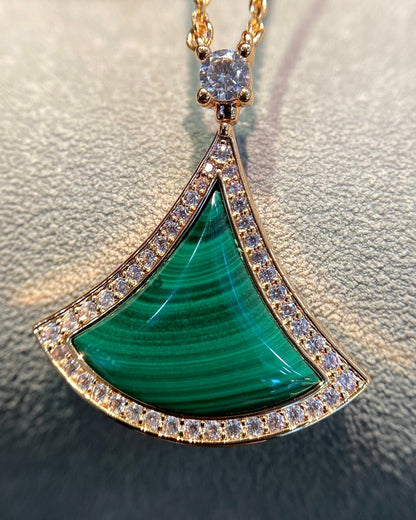 [ROYAL]DREAM MALACHITE DIAMOND PAVED PINK GOLD NECKLACE