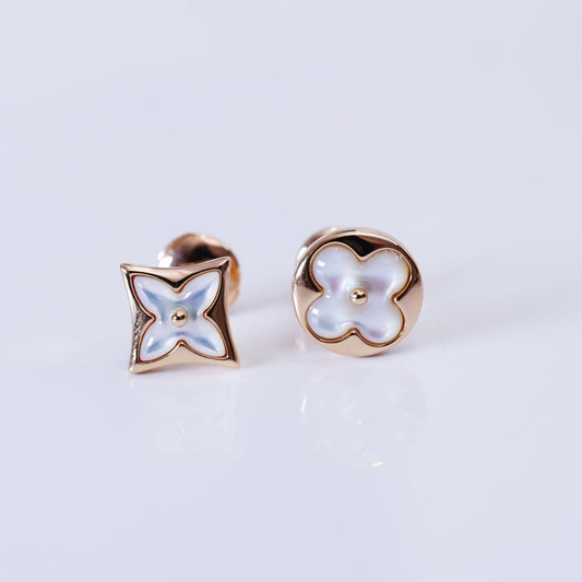 [ROYAL]STAR AND SUN PINK GOLD MOP STUD EARRINGS