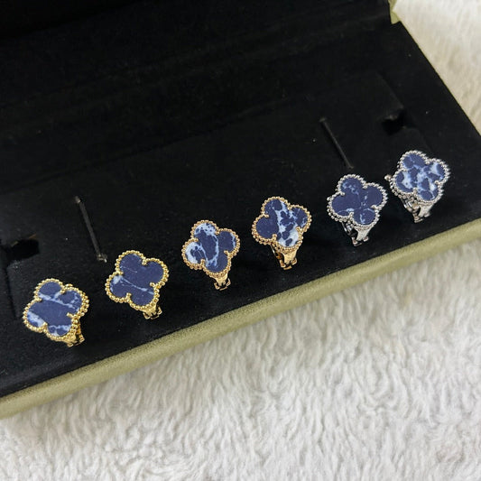 [ROYAL]CLOVER PIETERSITE MEDIUM STUD EARRINGS