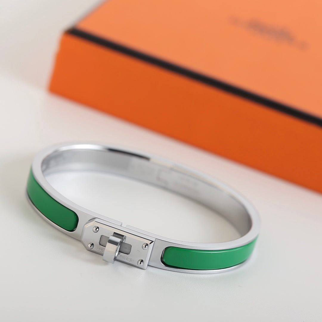 [Royal Jewellery]HM KELLY GREEN BRACELET