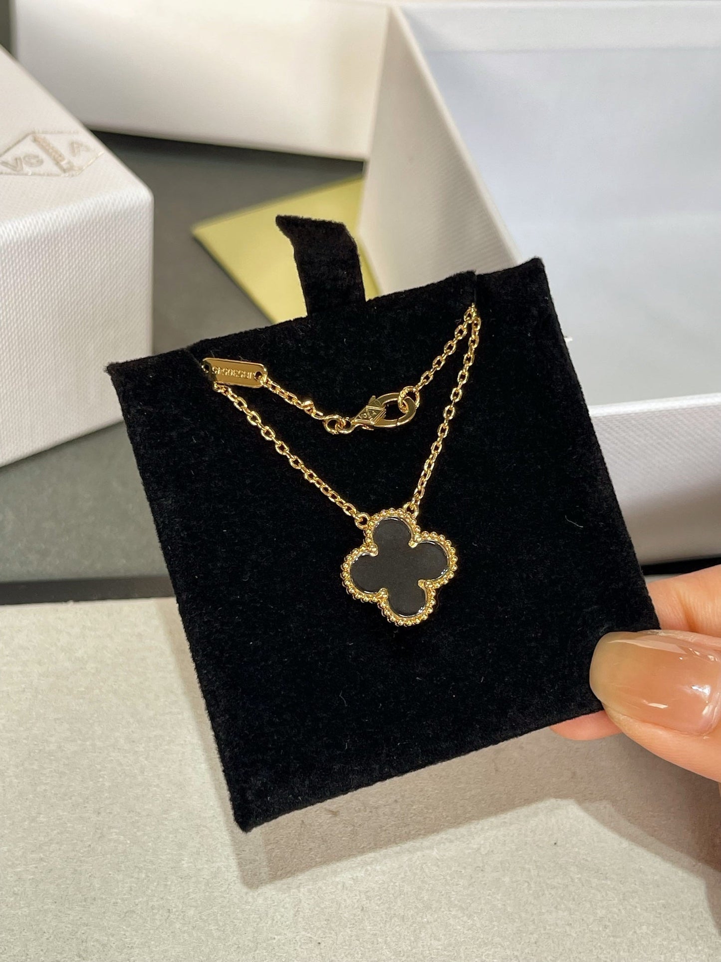 [Royal]CLOVER ROCK CRYSTAL ROSE GOLD NECKLACE