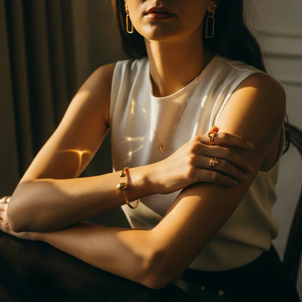 [Royal&Vicky]Mallory Minimalistisches Gold-Armband
