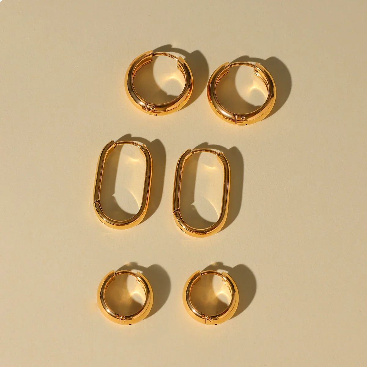 [Royal&Vicky]Clarabelle Staple Gold-Creolen-Set
