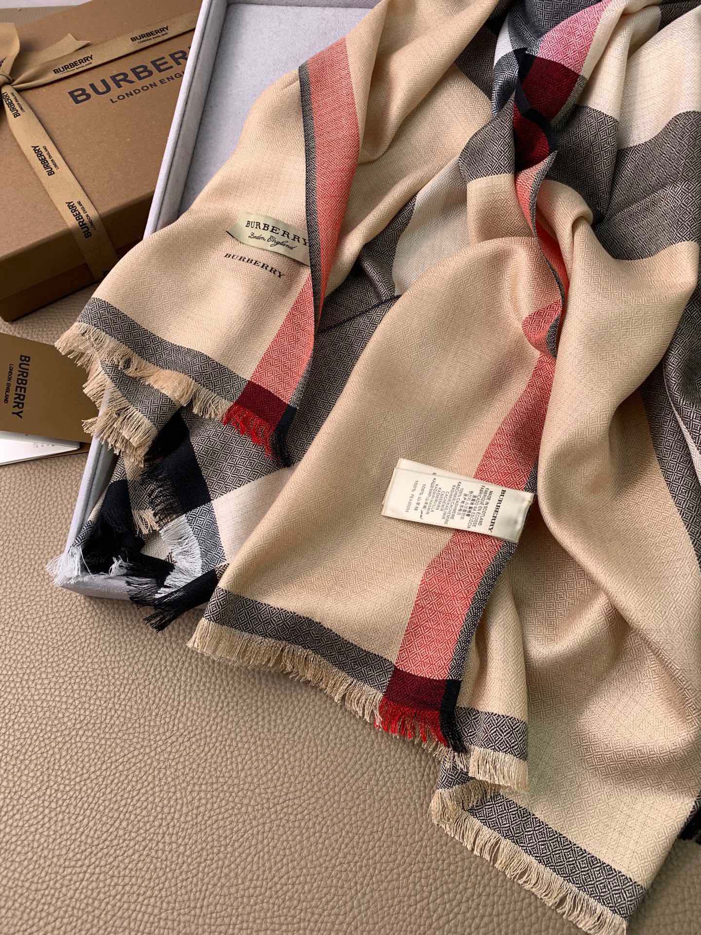 SCARF 200 CM IN CAMEL BEIGE MIX BLACK CASHMERE 394728