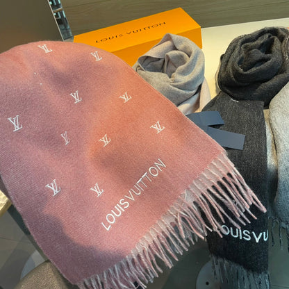 SCARF 190 CM IN SALMON PINK CASHMERE WITH WHITE LOGO 396328