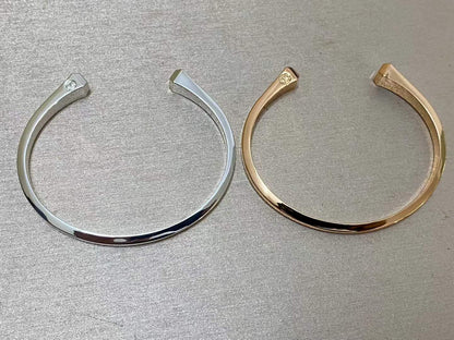 [Royal Jewellery]CLOU DE FORGE SQUARE CONE STUDS OPEN CUFF ONE SIZE