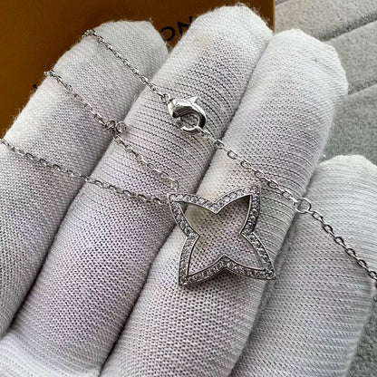 [Royal Jewellery]FOUR-LEAF CLOVER OPENWORK NECKLACE