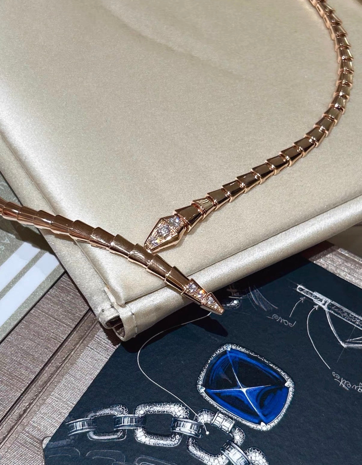 [Royal Jewellery]SERPENTI VIPER SERIES ROSE GOLD SNAKE NECKLACE