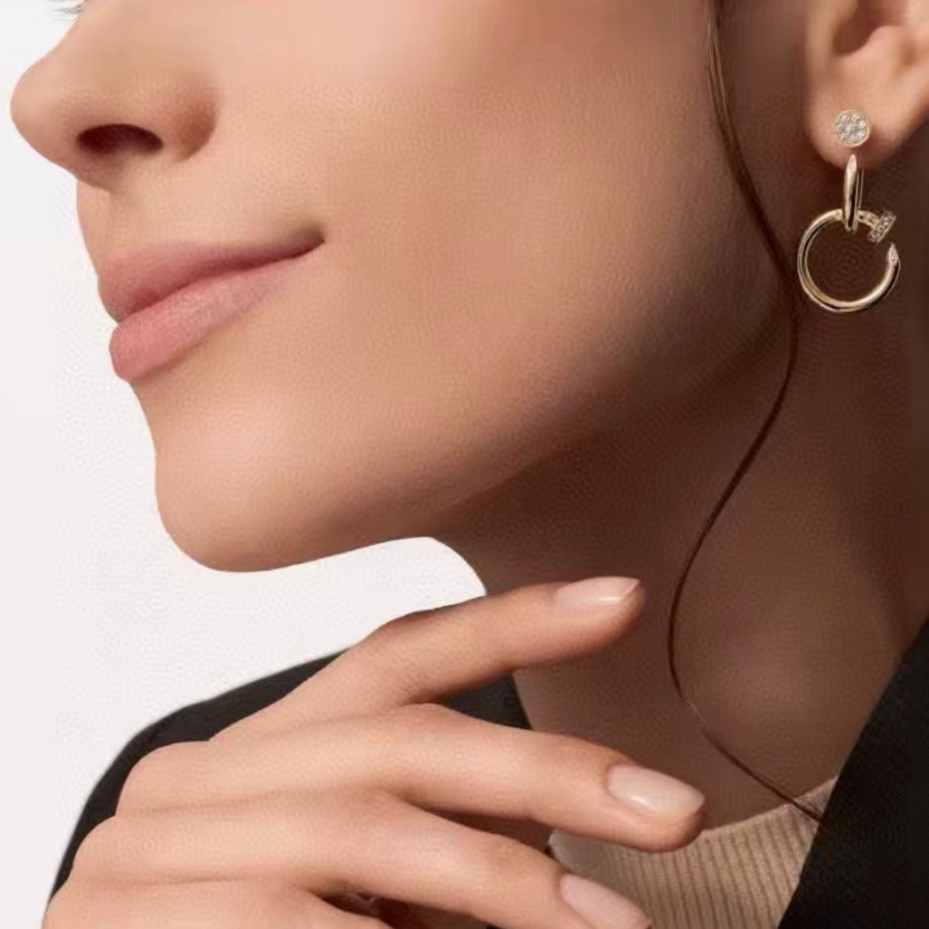 [Royal Jewellery]NAIL COLLECTION DIAMOND SET DOUBLE HOOP EARRINGS
