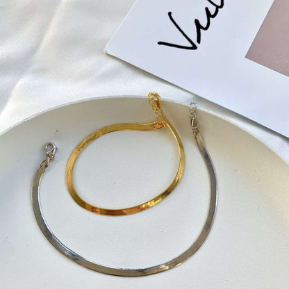 [Royal Jewellery]Flat Snake Bone Chain Blade Necklace