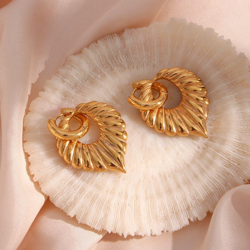 {
  "[Royal&Vicky]Penelope Leaf Earrings": "[Royal&Vicky]ペネロペ・リーフ・イヤリング"
}