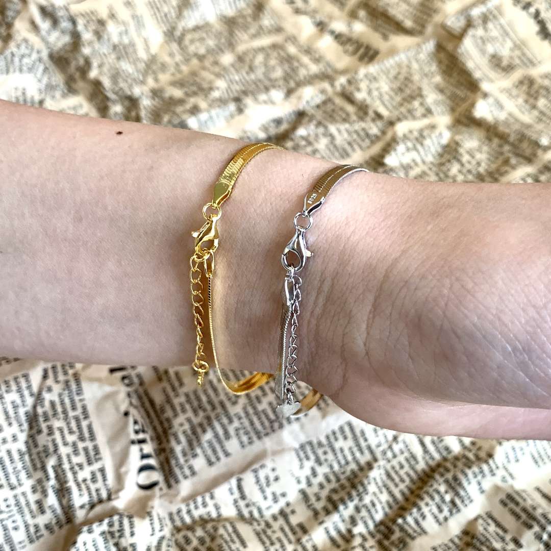 [Royal Jewellery]Flat Snake Bone Chain Blade Necklace