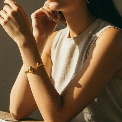 [Royal&Vicky]Mallory Minimalistisches Gold-Armband