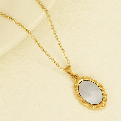 [Royal&Vicky]Roselle Vintage Mother Of Pearl Pendant