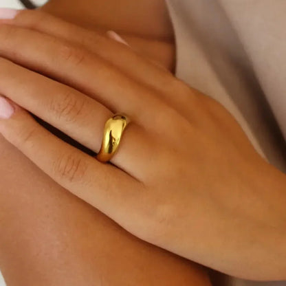 [Royal&Vicky]Lana Formloser Goldring