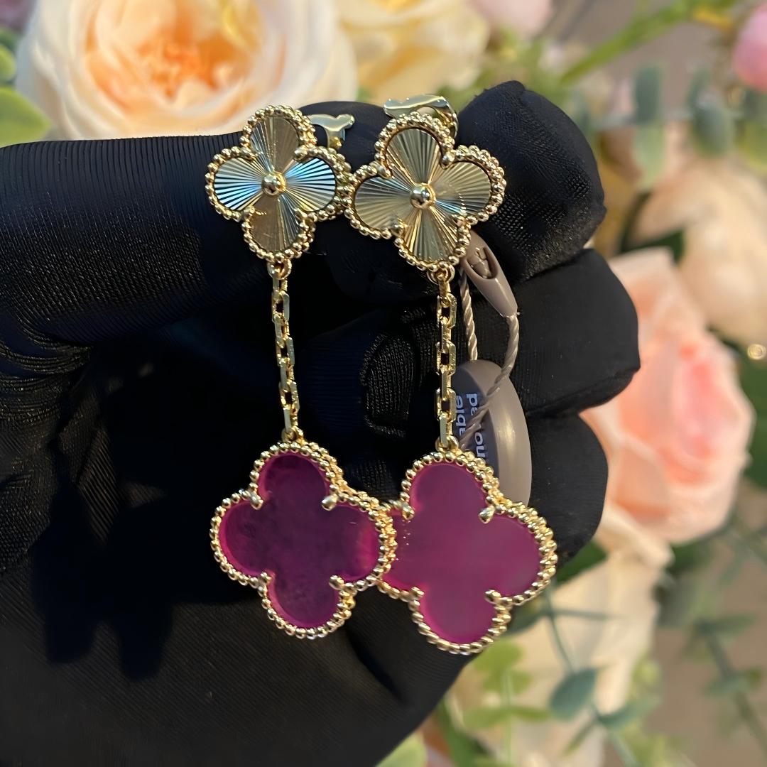 [Royal Jewellery] NEW CLOVER 2 MOTIF PINK ENAMEL EARRINGS
