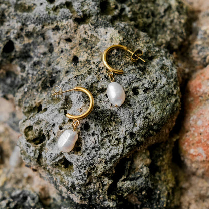 [Royal&Vicky]朝の淡水パールピアス