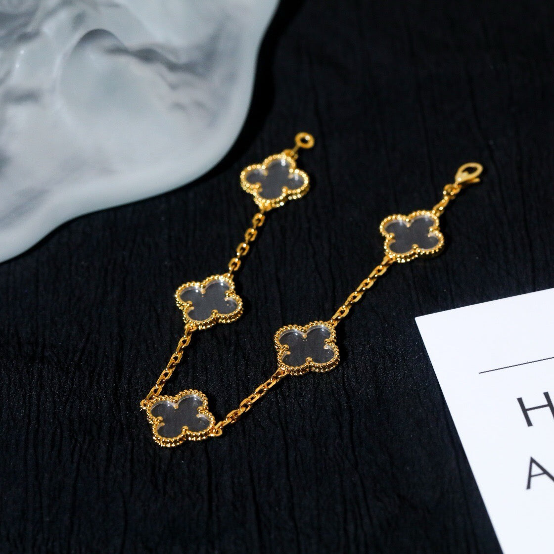 [Royal Jewellery]CLOVER 5 MOTIF ROCK CRYSTAL PINK GOLD BRACELET