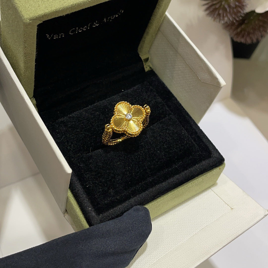 [Royal Jewellery]CLOVER RIVERSIBLE BLUE AGATE RING