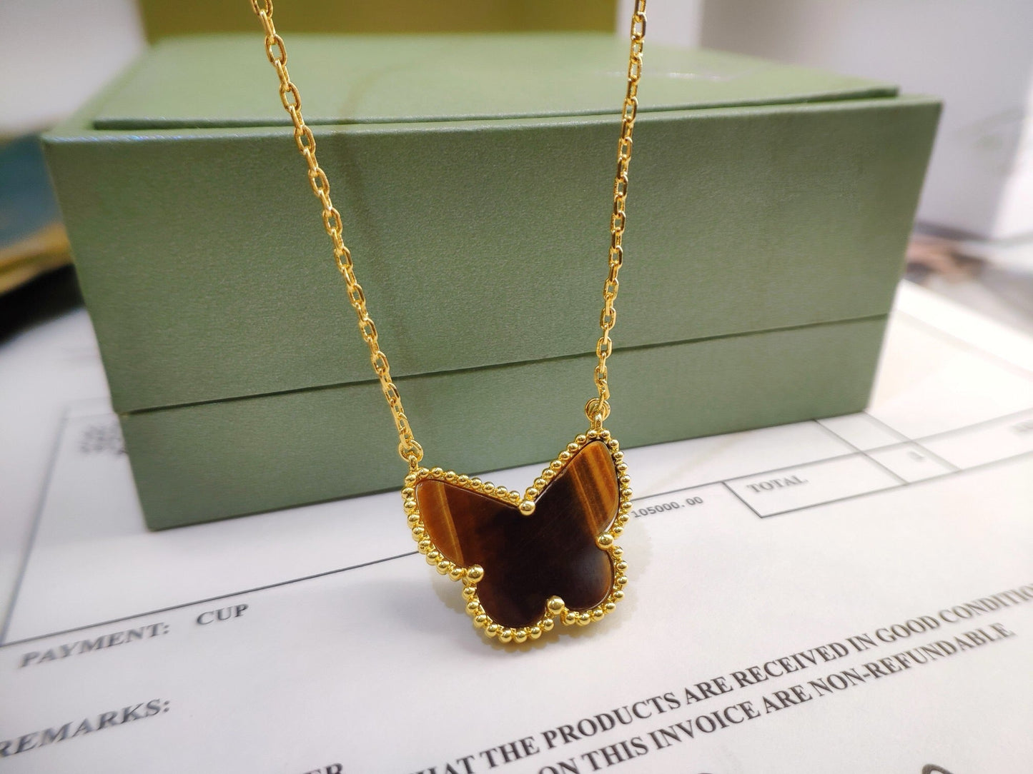 [Royal Jewellery] TIGER__ EYE BUTTERFLY NECKLACE