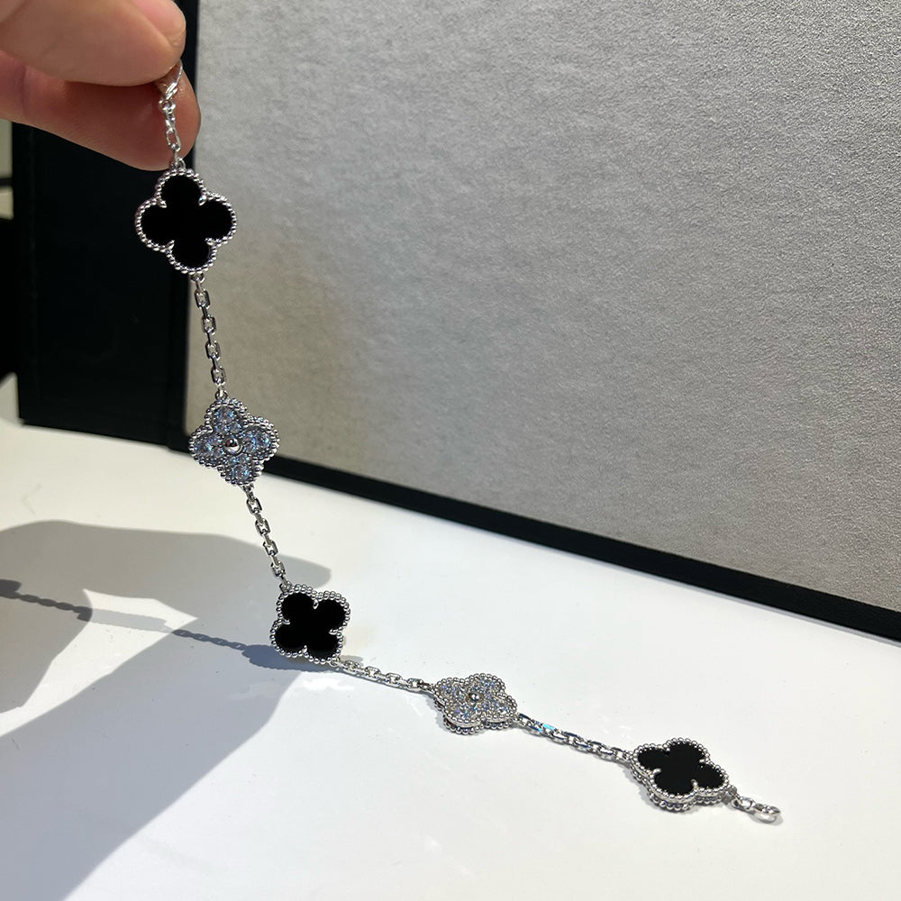 [Royal Jewellery]CLOVER 5 MOTIF ONYXS DIAMOND BRACELET SILVER