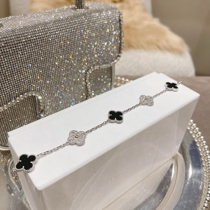 [Royal Jewellery]CLOVER 5 MOTIF ONYXS DIAMOND BRACELET SILVER