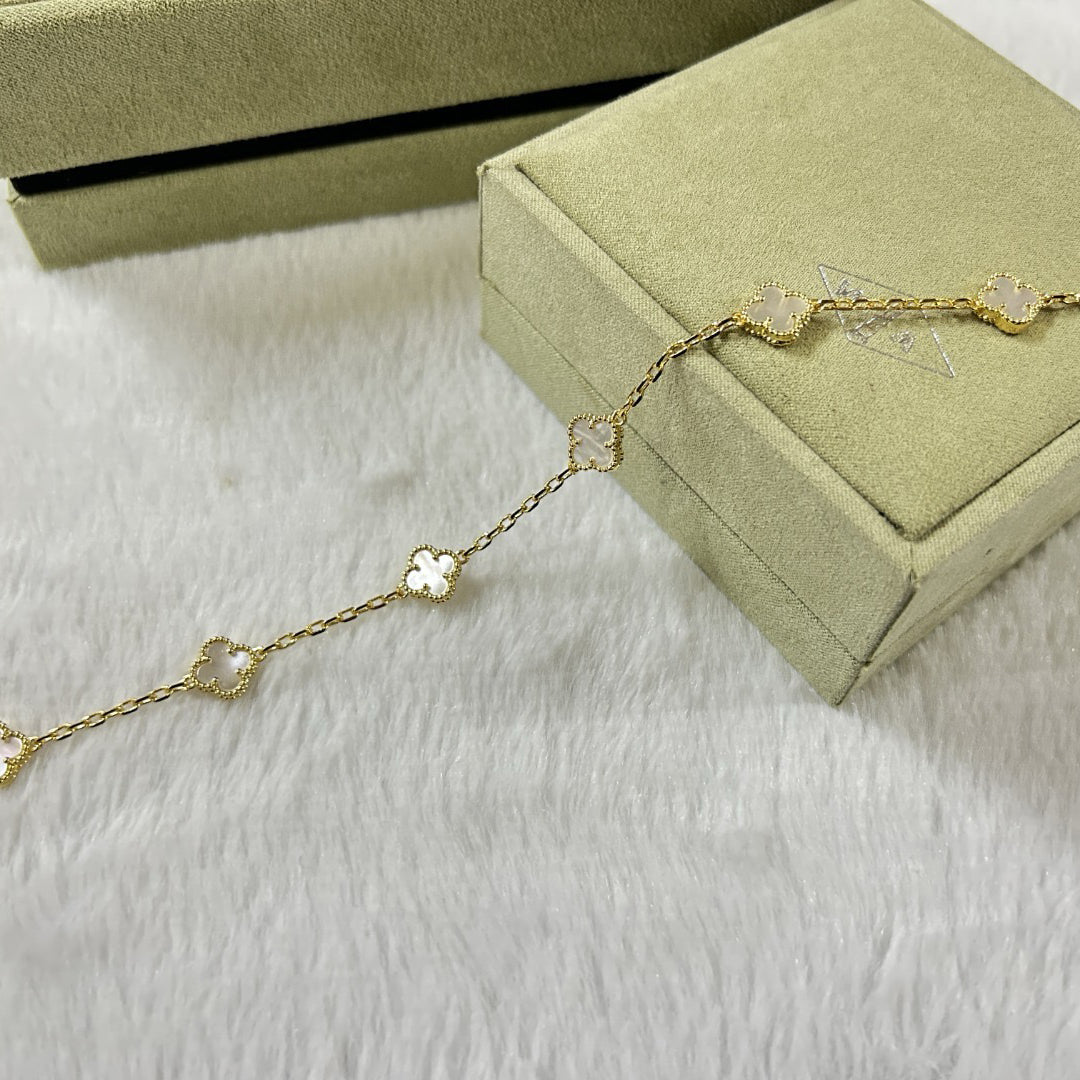 [Royal Jewellery]CLOVER 6 MOTIF WHITE MOP BRACELET