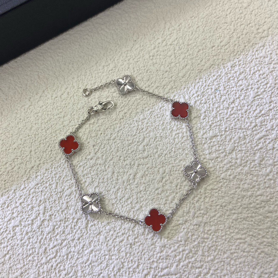[Royal Jewellery]CLOVER 6 MOTIF RED AGATE LASER BRACELET