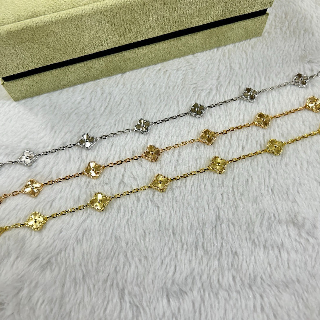 [Royal Jewellery]CLOVER 6 MOTIF DIAMOND BRACELET