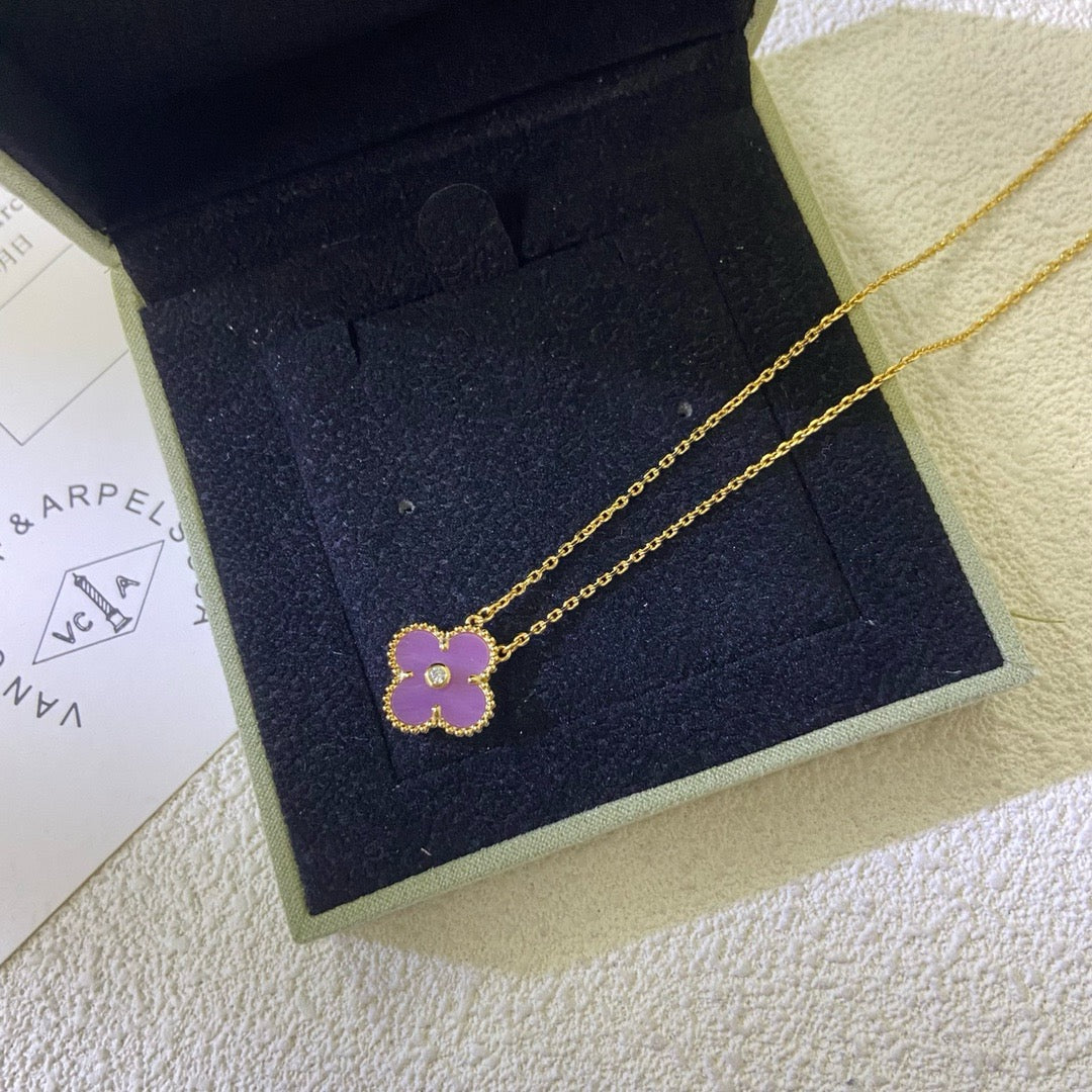 [Royal Jewellery]CLOVER 15MM DIAMOND  PURPLE VIOLET NECKLACE