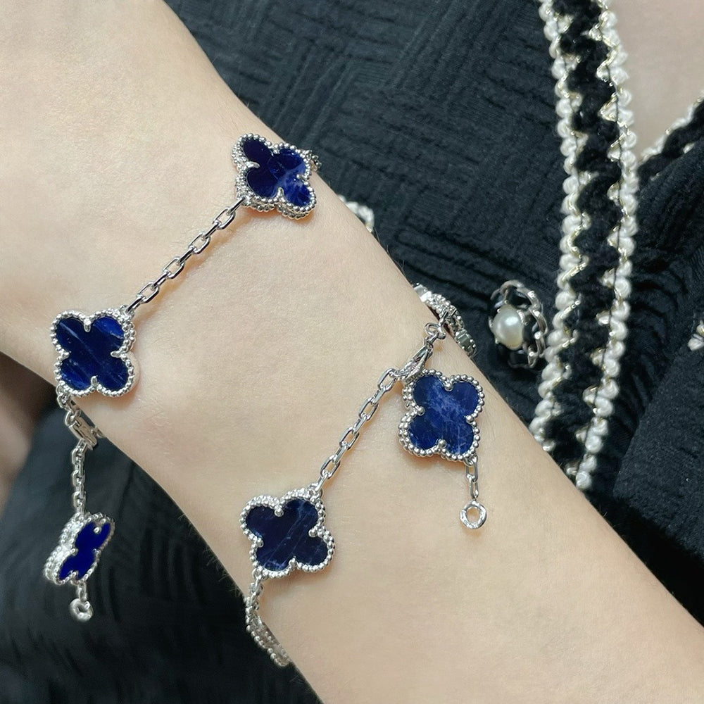 [Royal Jewellery]CLOVER 5 MOTIF PIETERSITE SILVER BRACELET