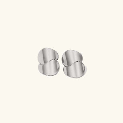 {
  "[Royal&Vicky]Mireille Gold Earrings": "[Royal&Vicky]ミレイユ・ゴールドピアス"
}