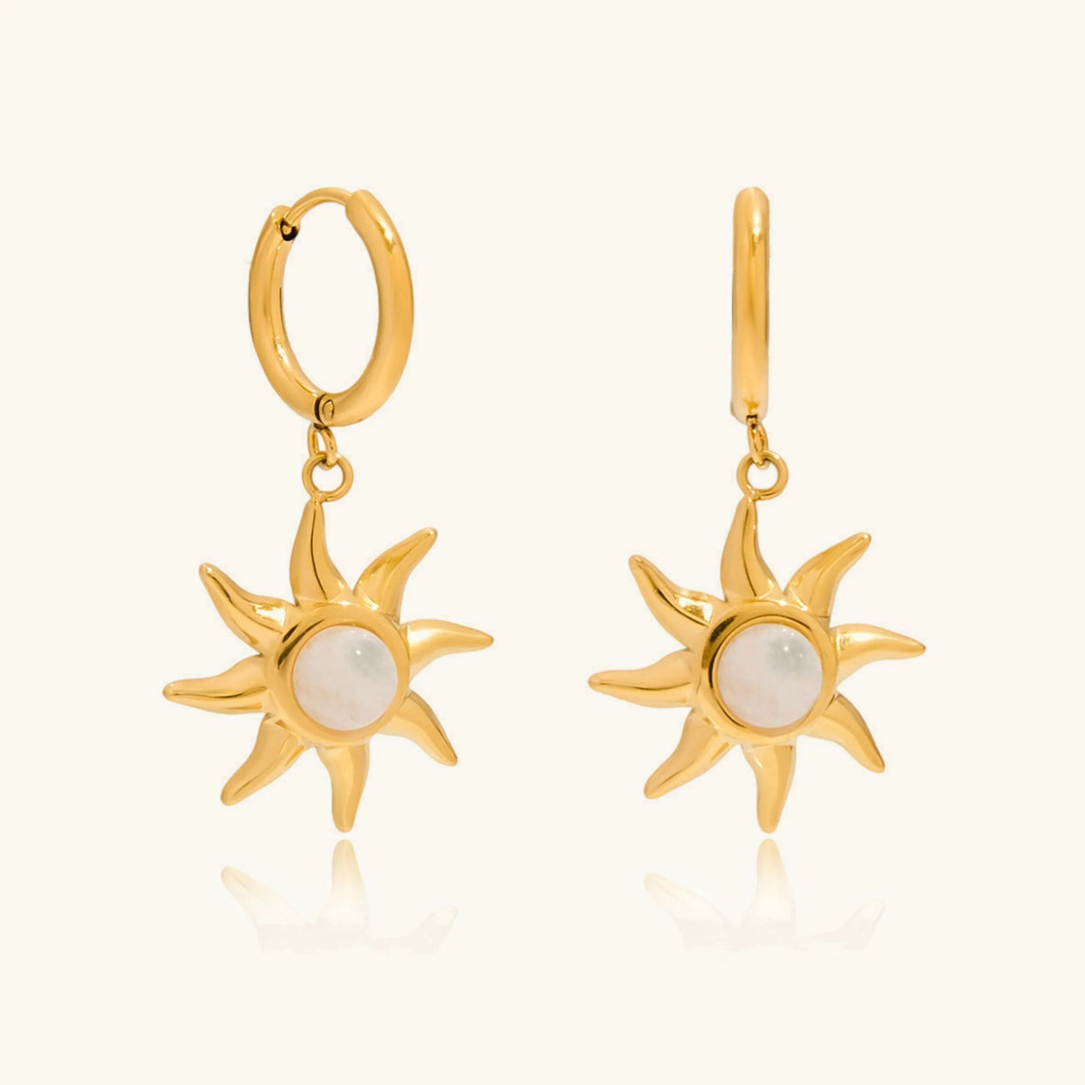 [Royal&Vicky]ヘリア サンシェイプ ムーンストーンピアス