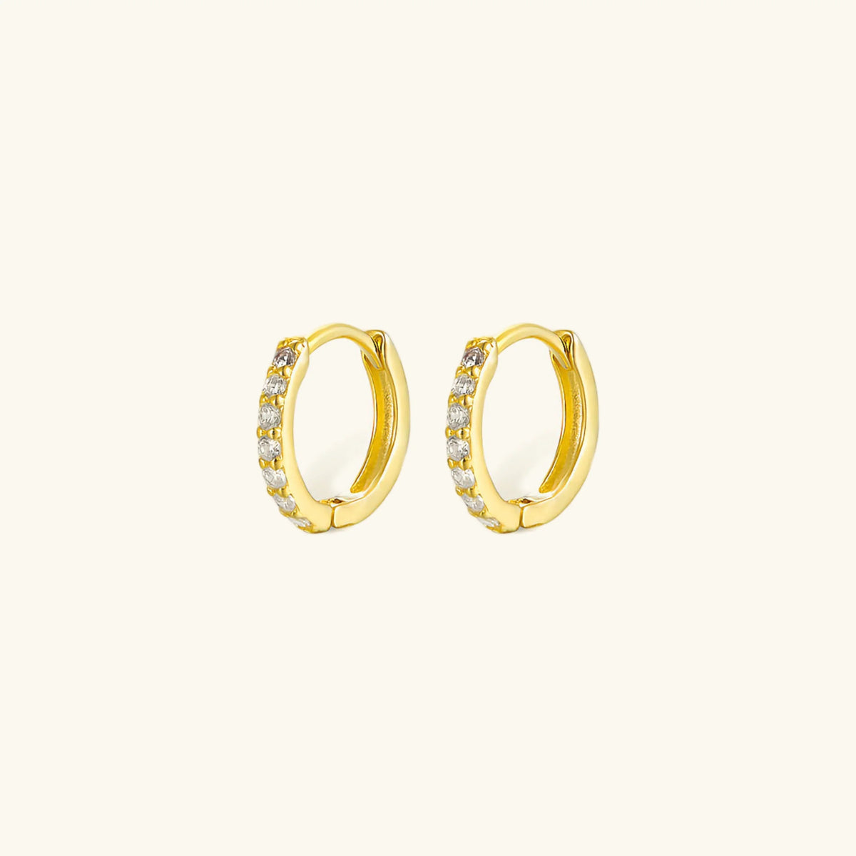 [Royal&Vicky]Alexandria Huggie Earrings