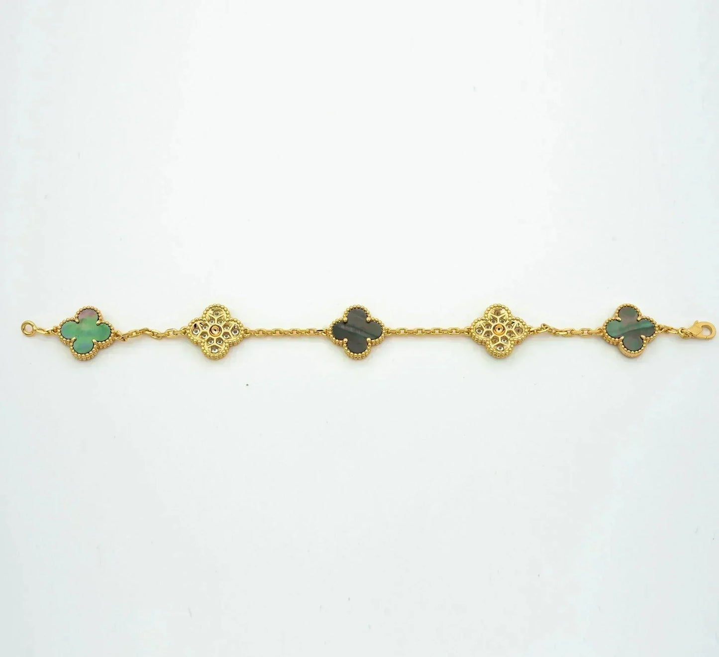[Royal Jewellery]CLOVER 5 MOTIF GRAY MOP DIAMOND BRACELET