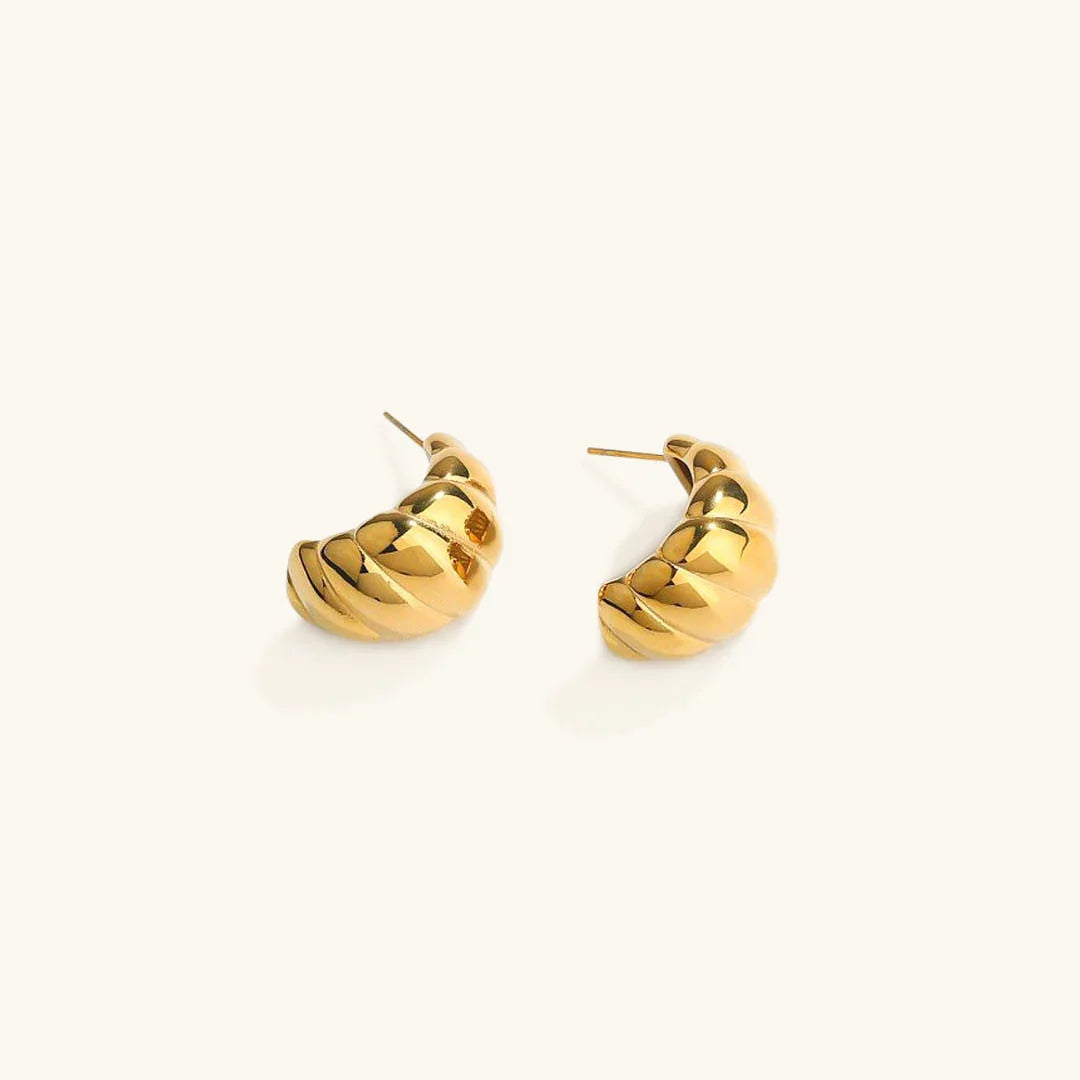 [Royal&Vicky]ルシーナ・ゴールド・ハギーピアス