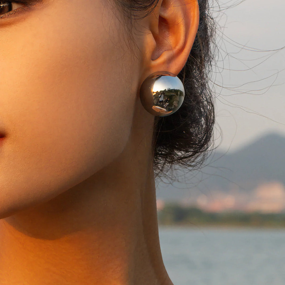 [Royal&Vicky]ブライアーゴールドピアス