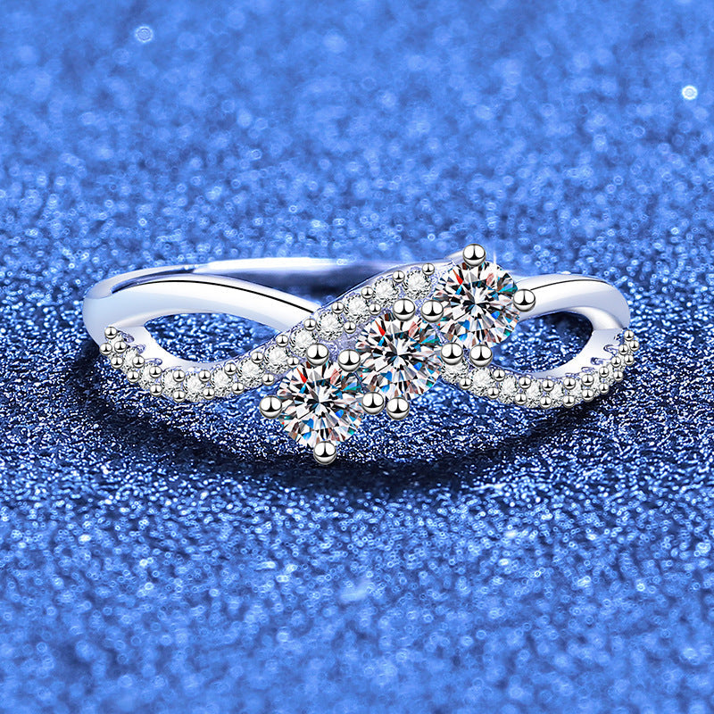 [Royal&Vicky]INTERTWINING LOVE MOISSANITE RING