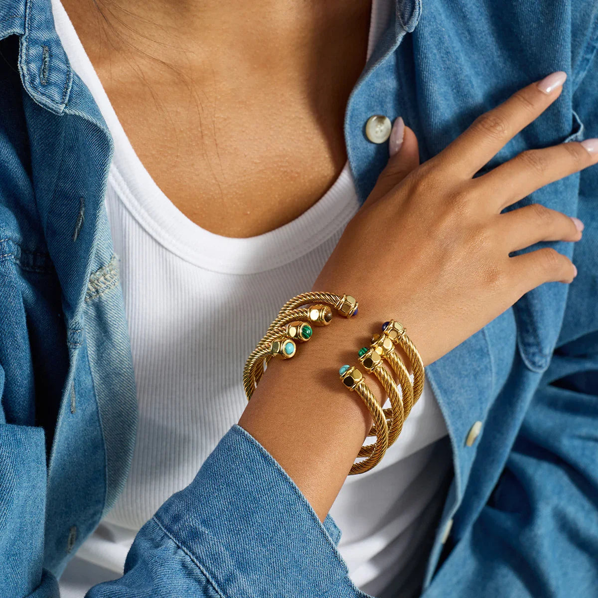 {"[Royal&Vicky]Thea Gold Bracelet": "[Royal&Vicky]Thea ゴールドブレスレット"}