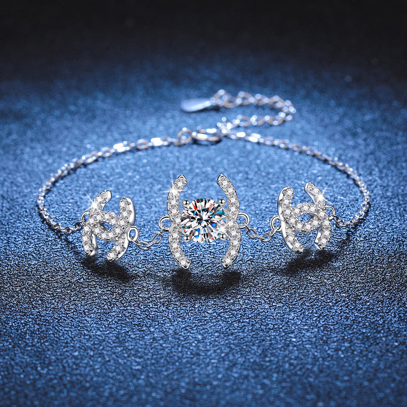 [Royal&Vicky]CLASSIC INTERLOCKING MOISSANITE BRACELET