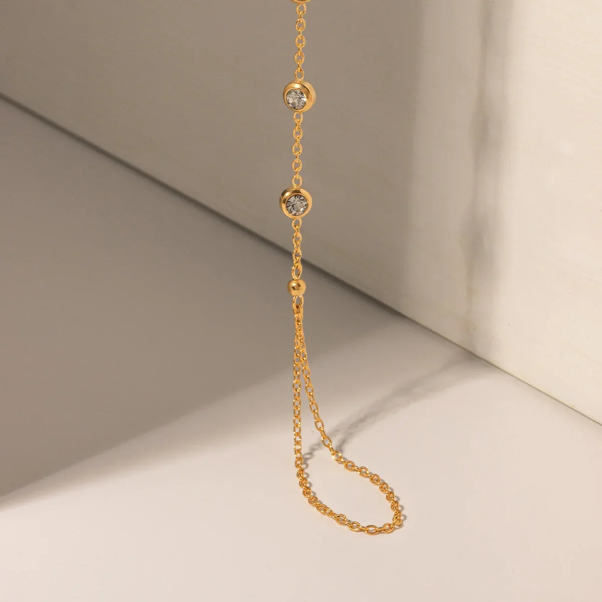 [Royal&Vicky]Leona Diamond Hand Chain