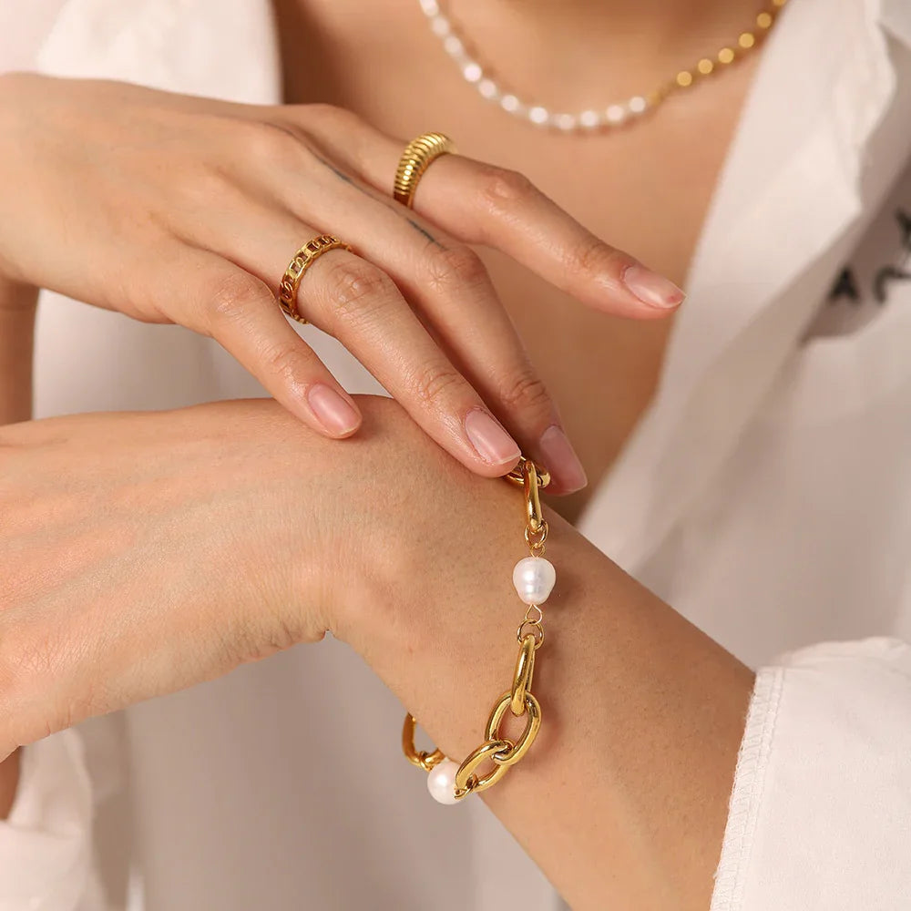 [Royal&Vicky]Serafina Freshwater Pearl Bracelet