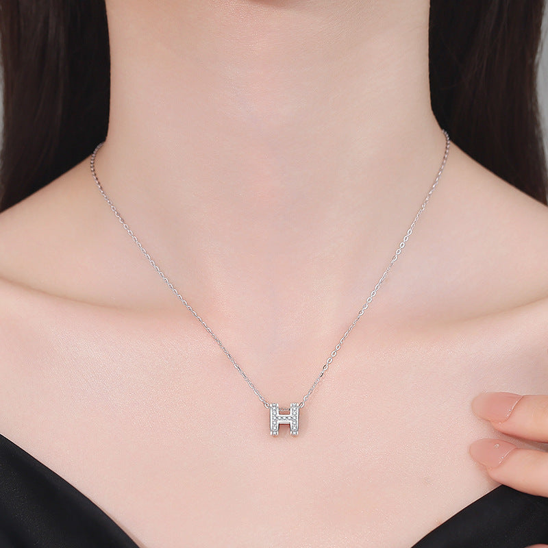 [Royal&Vicky]FULL-PAVE "H" MOISSANITE PENDANT NECKLACE