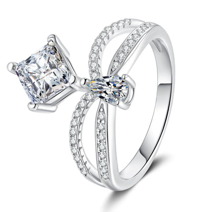 [Royal&Vicky]ELEGANT DOUBLE-TWISTED MOISSANITE RING